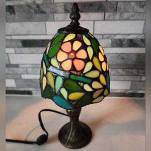 Beautiful 13" Tiffany Style Stained Glass Lamp
